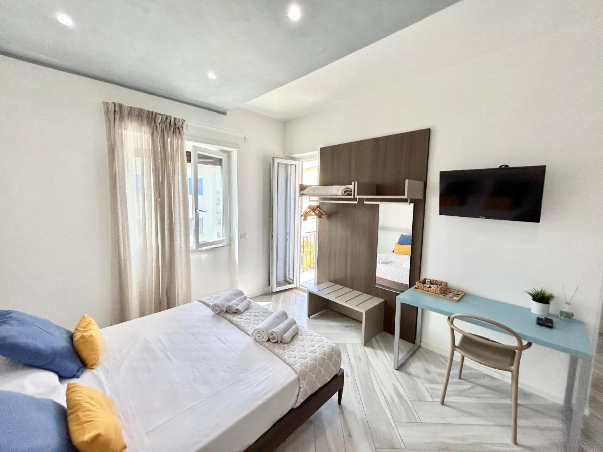 Luisella Bed & Breakfast กาเอตา ภายนอก รูปภาพ