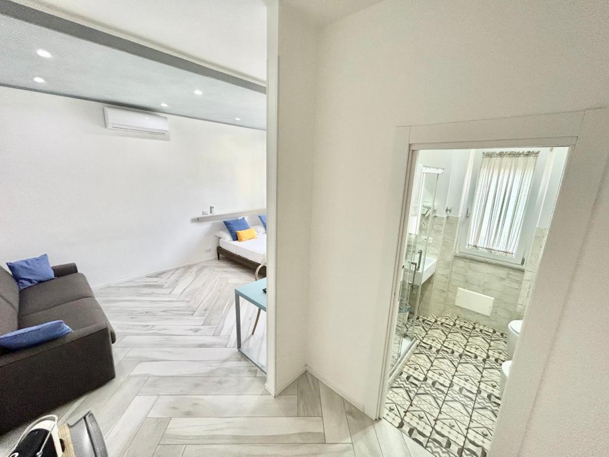 Luisella Bed & Breakfast กาเอตา ภายนอก รูปภาพ
