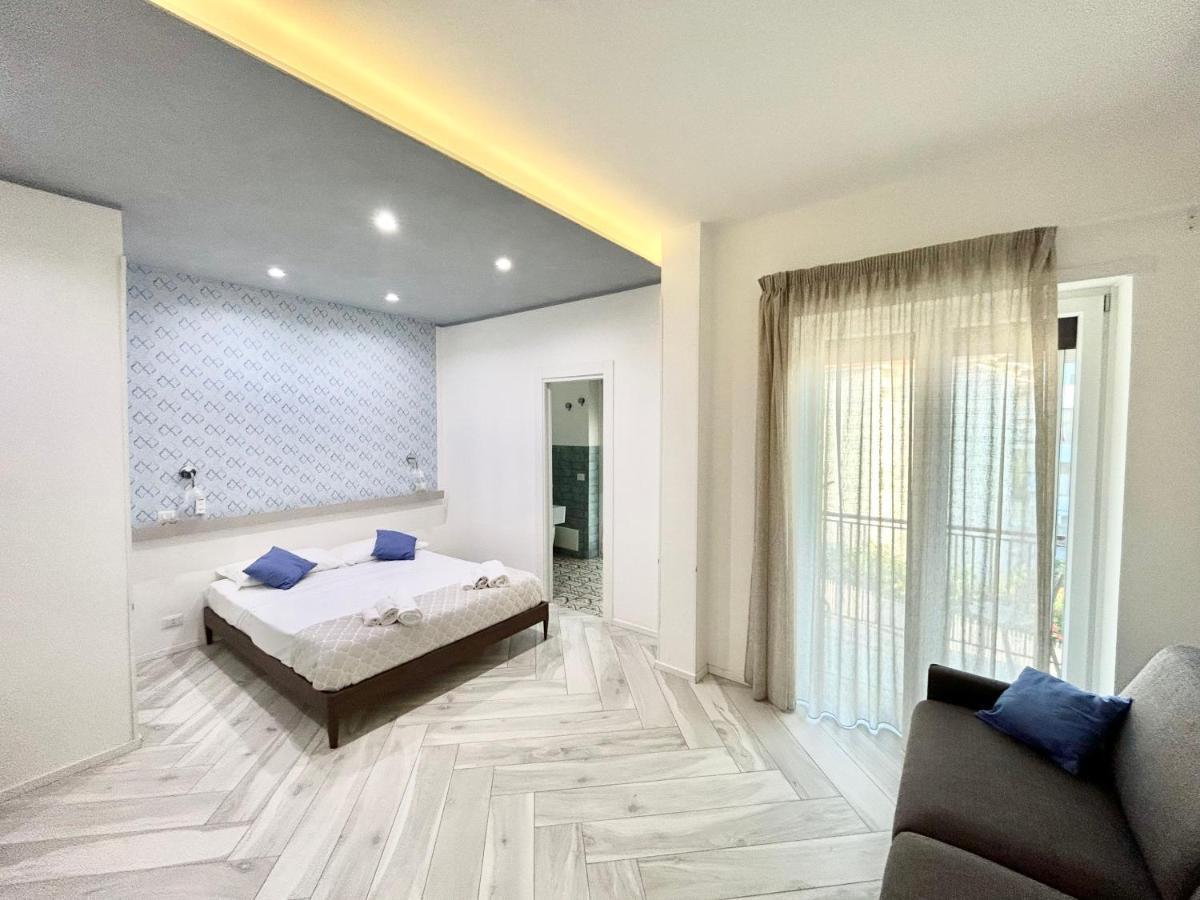 Luisella Bed & Breakfast กาเอตา ภายนอก รูปภาพ