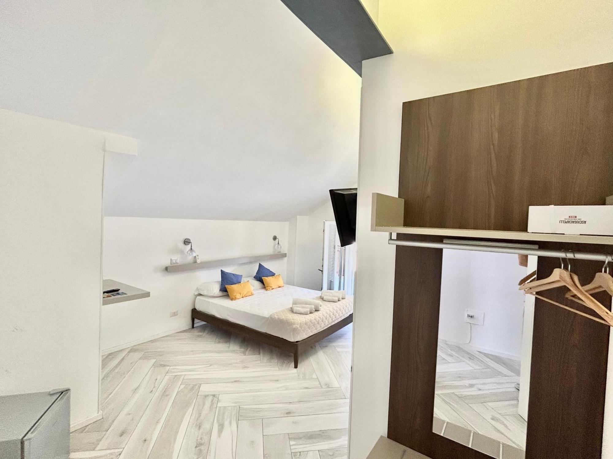 Luisella Bed & Breakfast กาเอตา ภายนอก รูปภาพ